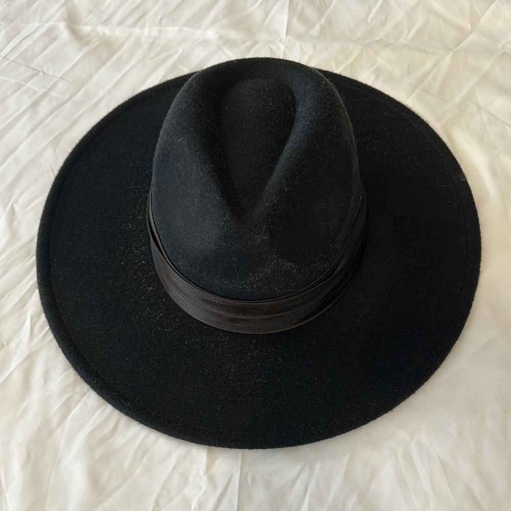 Stylish Black Wide Fedora Hat